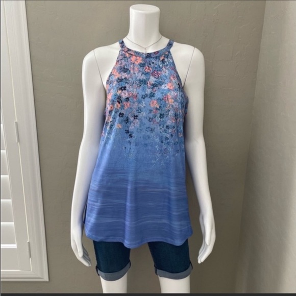 #19 Periwinkle Floral Halter Tank Top - Picture 1 of 4